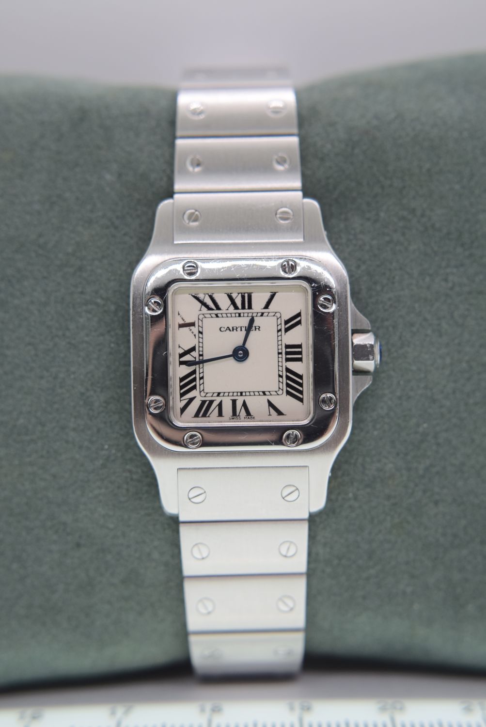 CARTIER SANTOS GALBEE REF. 1565 (STAINLESS STEEL) LADIES MODEL 24MM CASE (CARTIER QUARTZ MOVEMENT)