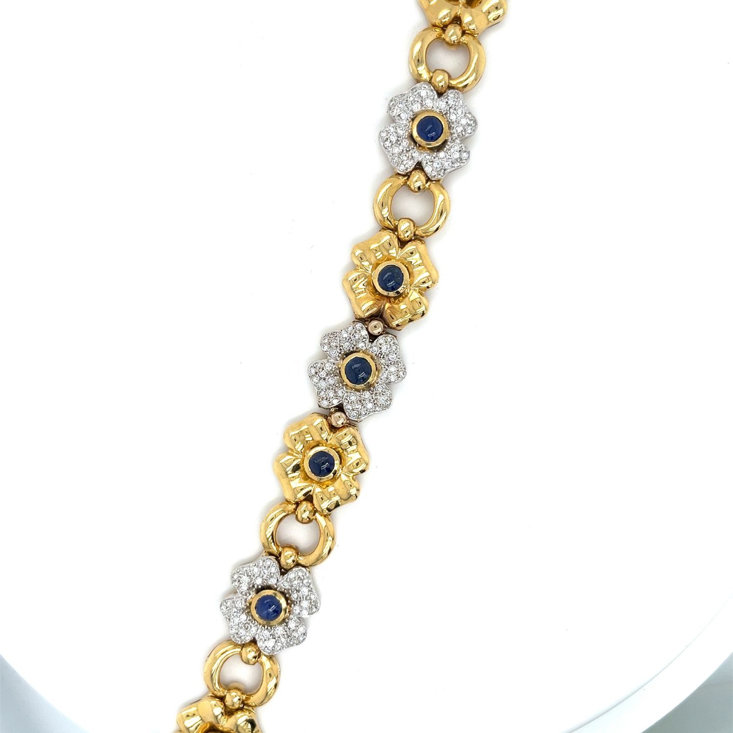 5.00CT DIAMOND & SAPPHIRE BRACELET set in 18CT GOLD (42.80g) - Image 2 of 3