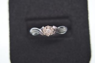 9CT GOLD DIAMOND RING