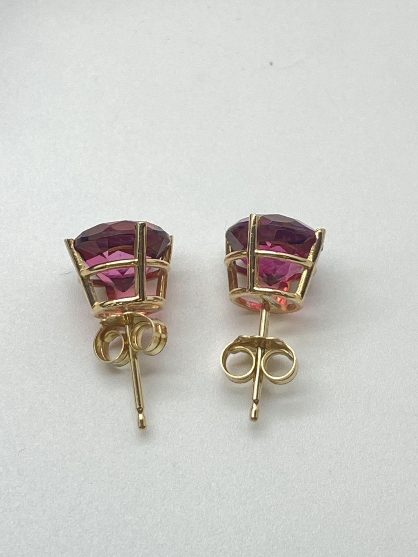 14k YELLOW GOLD EARRINGS TRESTED AS SPINEL ON PRESIDIUM GEM TESTE - Image 2 of 2