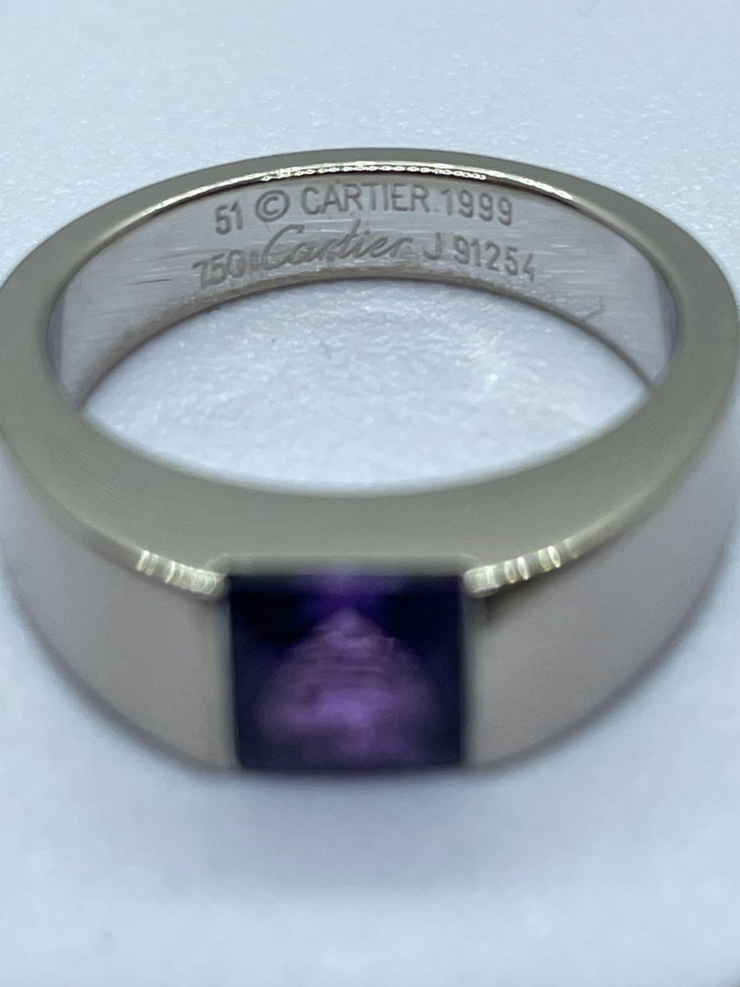 CARTIER - 18K WHITE GOLD / AMETHYST RING WITH BOX & CERTIFICATE - Image 3 of 5