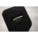 9CT GOLD & DIAMOND RING - UK SIZE: K