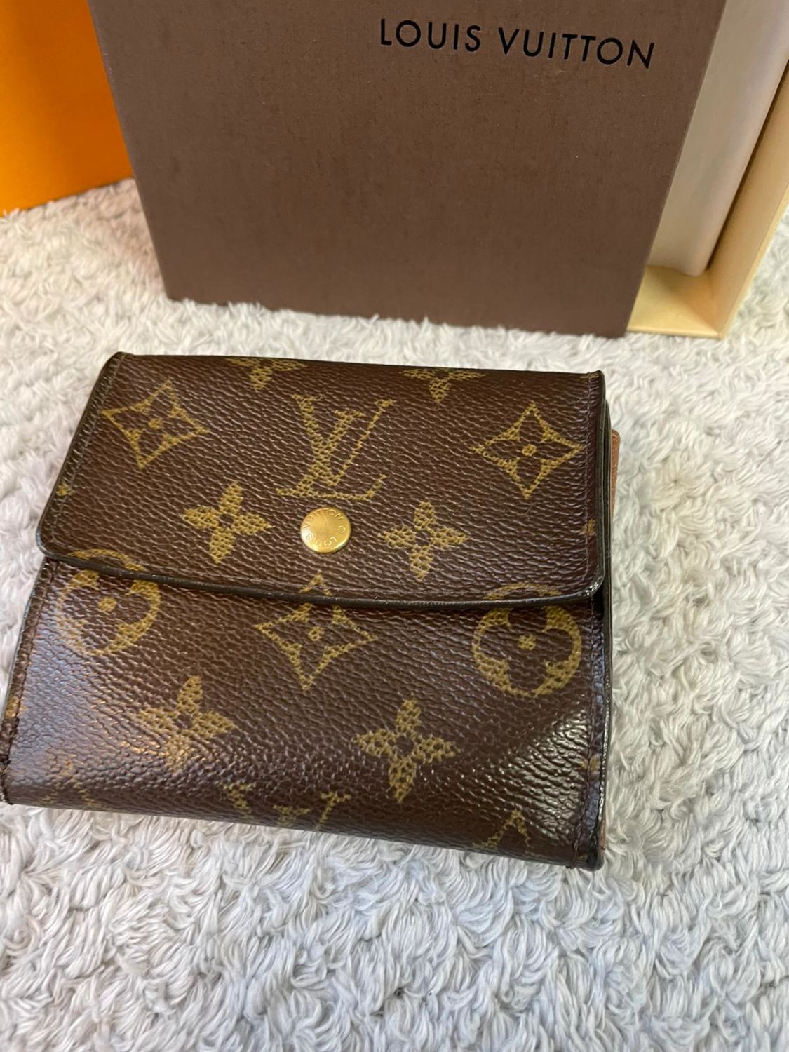 Louis Vuitton purse - Image 2 of 5