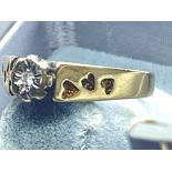 9ct GOLD DIAMOND SET RING WITH LOVE HEART PATTERN