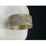 5.90CT DIAMOND RING (ROUND BRILLIANT CUT) - SET IN YELLOW GOLD (TOTAL WEIGHT 13.78g)