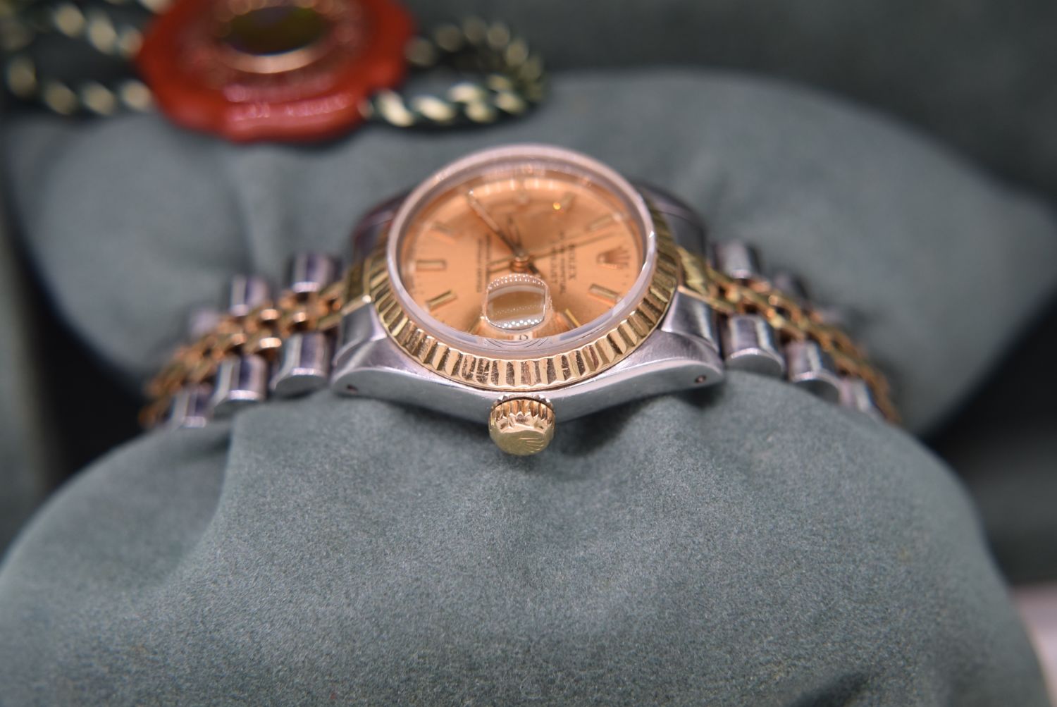 ROLEX 18K GOLD / STEEL DATEJUST (26MM) CHAMPAGNE DIAL/ JUBILEE BRACELET, FLUTED BEZEL - Image 2 of 6