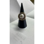 14ct sapphire and pearl large statement ring