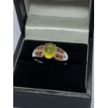 14CT WHITE GOLD CABOCHON YELLOW OPAL, DIAMOND & FIRE OPAL RING - SIZE T APPROX