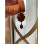 Vintage garnet pendant - Not hallmarked (Tested as 9K Gold) 4gm