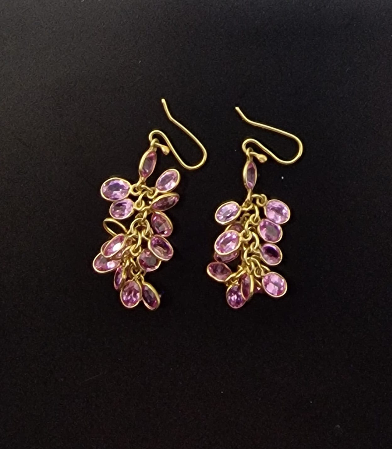 18K YELLOW GOLD - PINK SAPPHIRE EARRINGS (3.1g Total Weight)