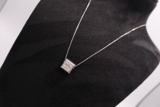 0.56CT DIAMOND & 14K WHITE GOLD PENDANT & CHAIN