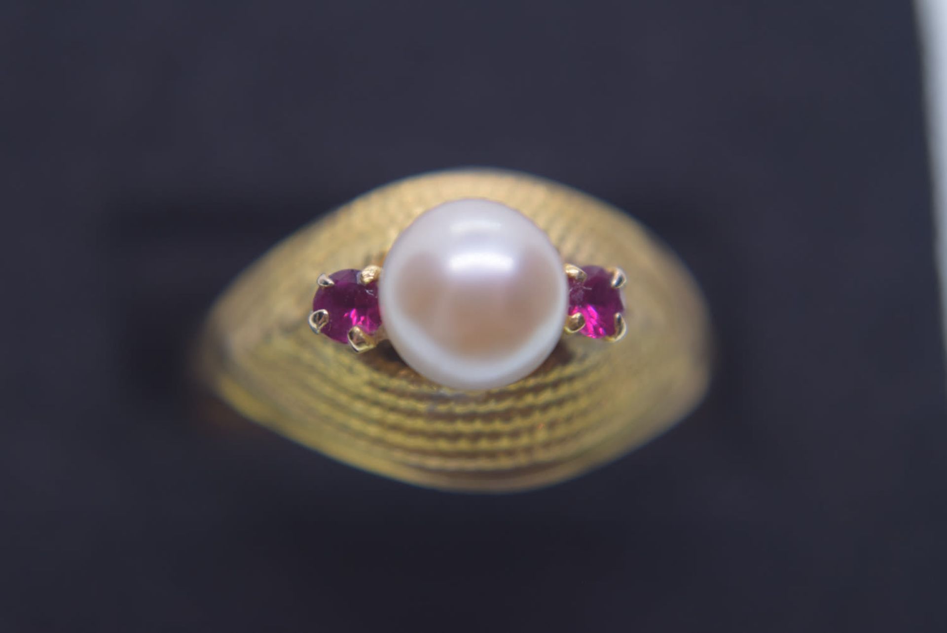 18K RING SET WITH PEARL/ RUBY - SIZE U