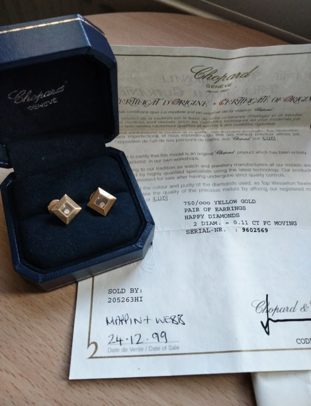 18ct GOLD CHOPARD HAPPY DIAMOND EARRINGS WITH CERTIFICATE ETC  - Image 2 of 5