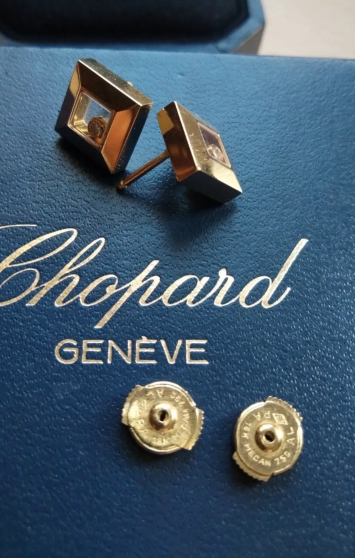 18ct GOLD CHOPARD HAPPY DIAMOND EARRINGS WITH CERTIFICATE ETC  - Image 3 of 5