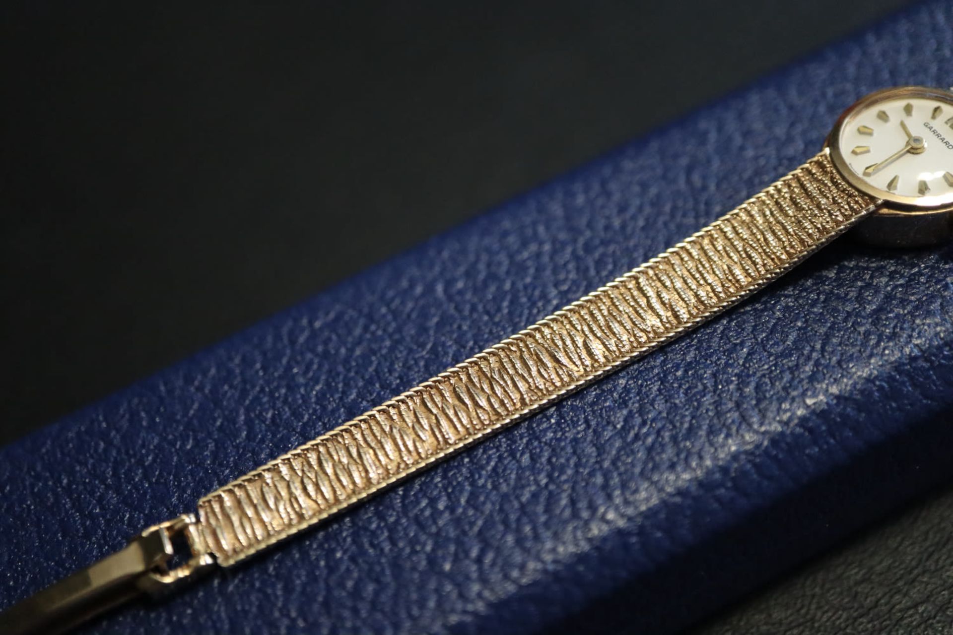 LADIES GARRARD WATCH (9CT YELLOW GOLD) - COCKTAIL WATCH - Image 7 of 7