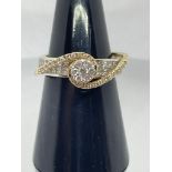 18ct gold ring with 0.97ct of diamonds.