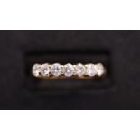 18K GOLD & DIAMOND (0.70CT) '7 STONE' RING (UK SIZE: N 1/2)