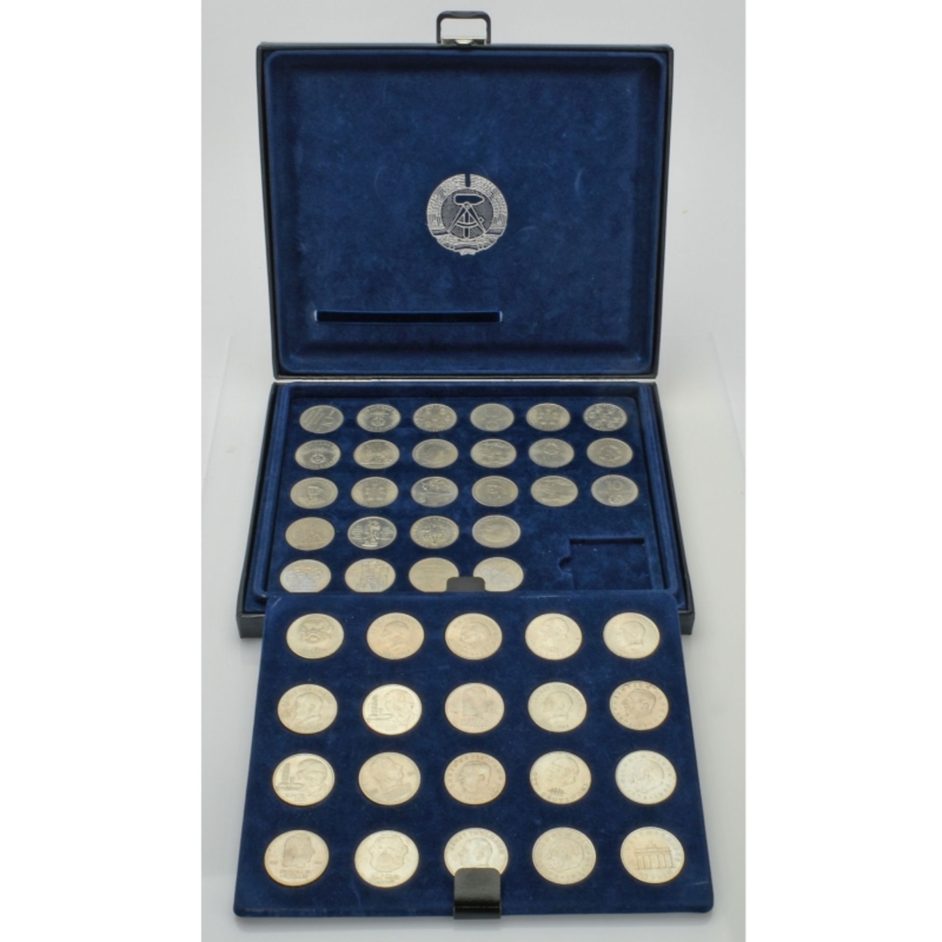DDR-Münzen in Sammelbox - Bild 2 aus 4