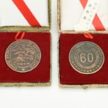 Zwei Medaillen Volksrepublik China 