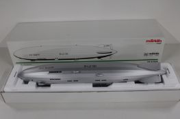 Märklin Zeppelin 11400 Luftschiff OVP 