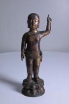 Chinese gilt bronze statue