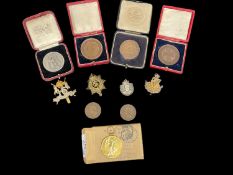 Medals & Militaria: