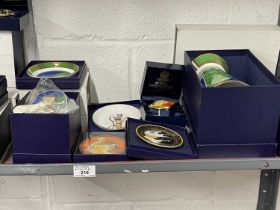 Royal Worcester Commemoratives: / Ceramics: