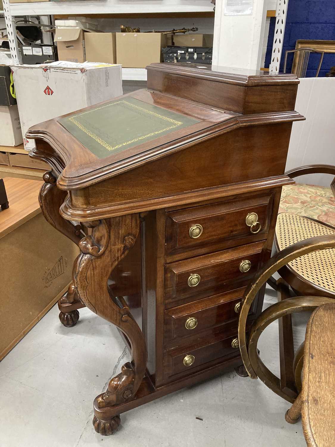 Furniture: - Image 2 of 4