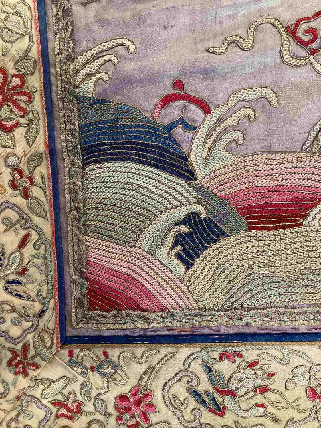 Textiles: - Image 2 of 4