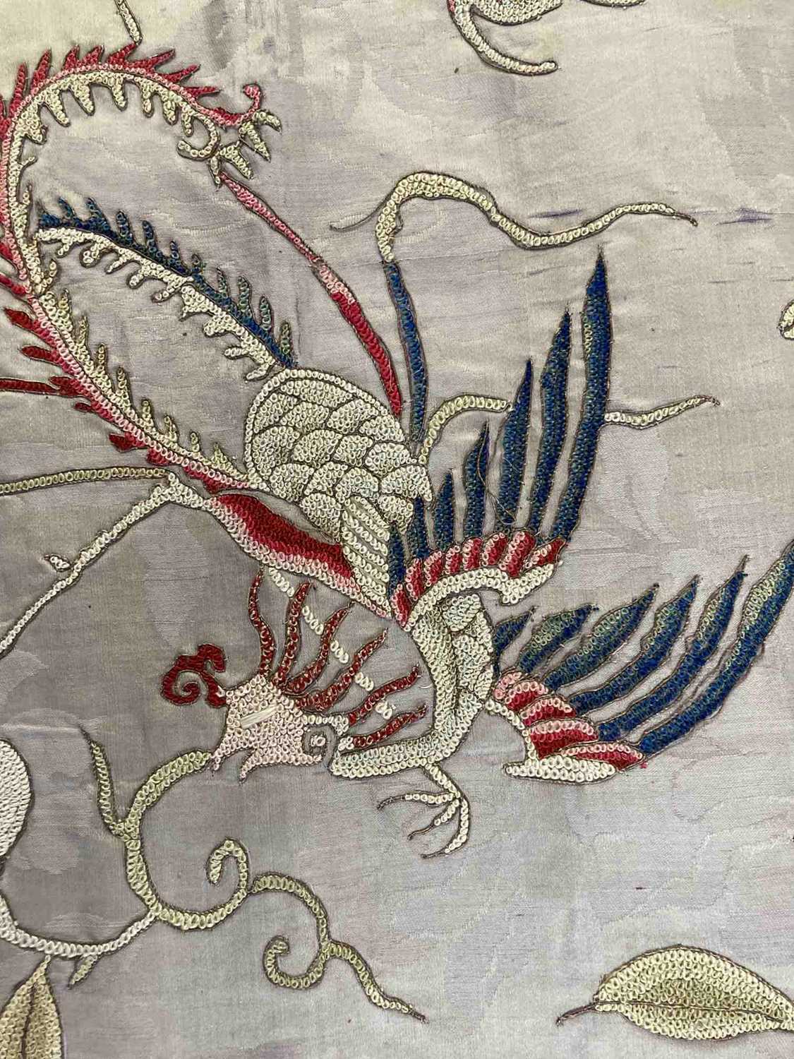 Textiles: - Image 4 of 4