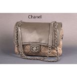 Chanel Handtasche 'Flap Bag', graues Leder halbgesteppt,