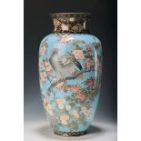 Große Cloisonné-Vase, Japan, Meiji-Zeit, nach 1880/81,
