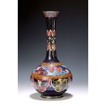 Große Cloisonne-Vase, Japan, Kyoto um 1880, Kupferkorpus