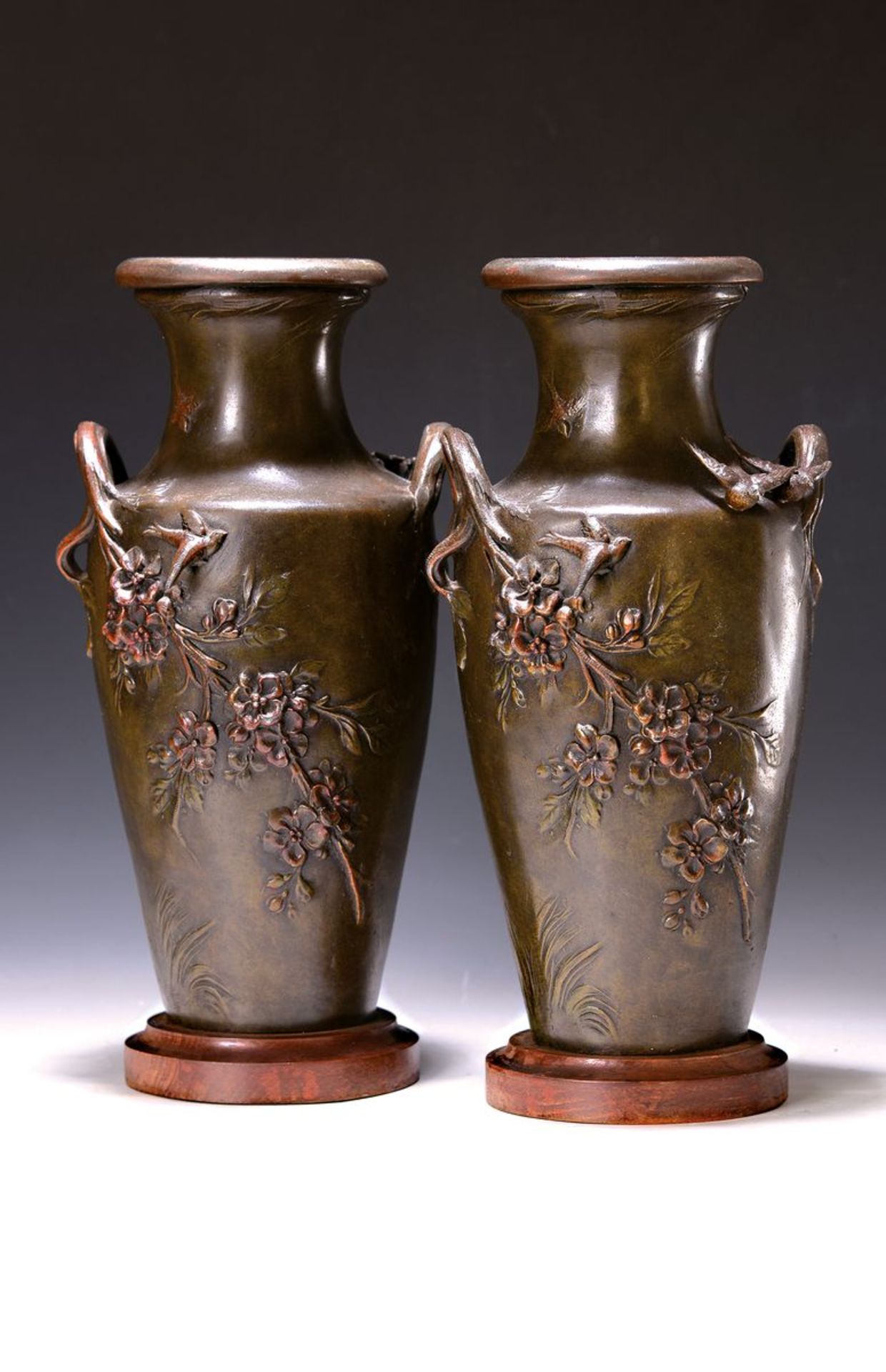 Vasenpaar, Frankreich, signiert Moreau, um 1900/10,