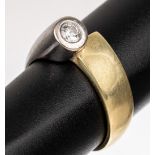 14 kt Gold Brillant-Ring, GG/WG 585/000, 1 Brillant ca.