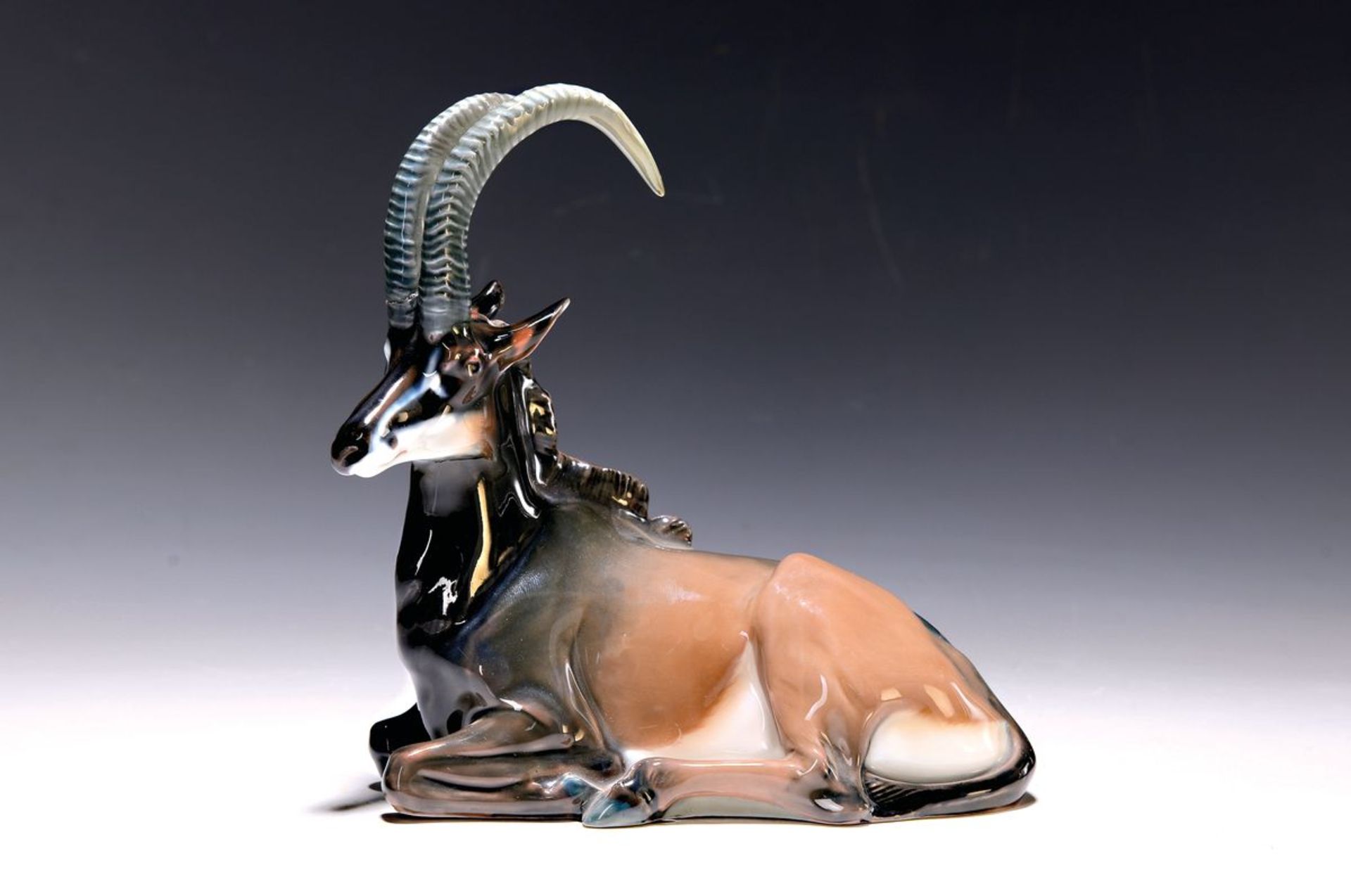 Porzellanfigur 'Rappenantilope', Meissen, Entw. Paul