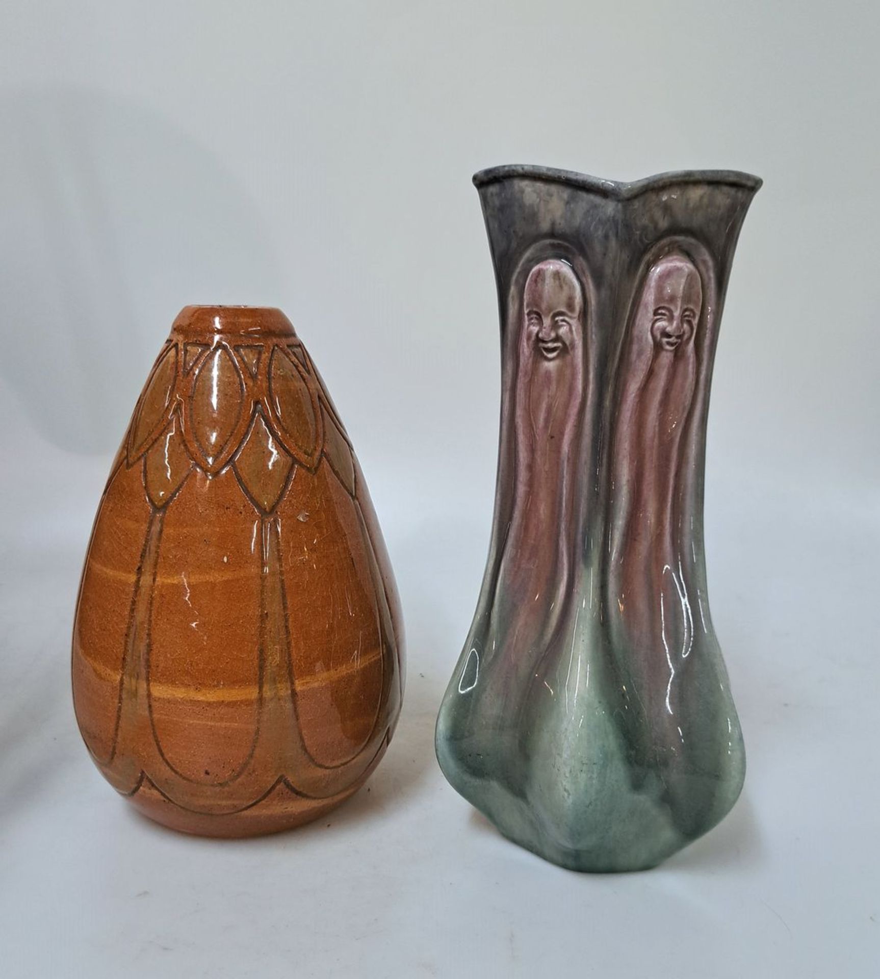 Zwei Jugendstil-/Art-Deco-Vasen, Frankreich, um 1900-20,