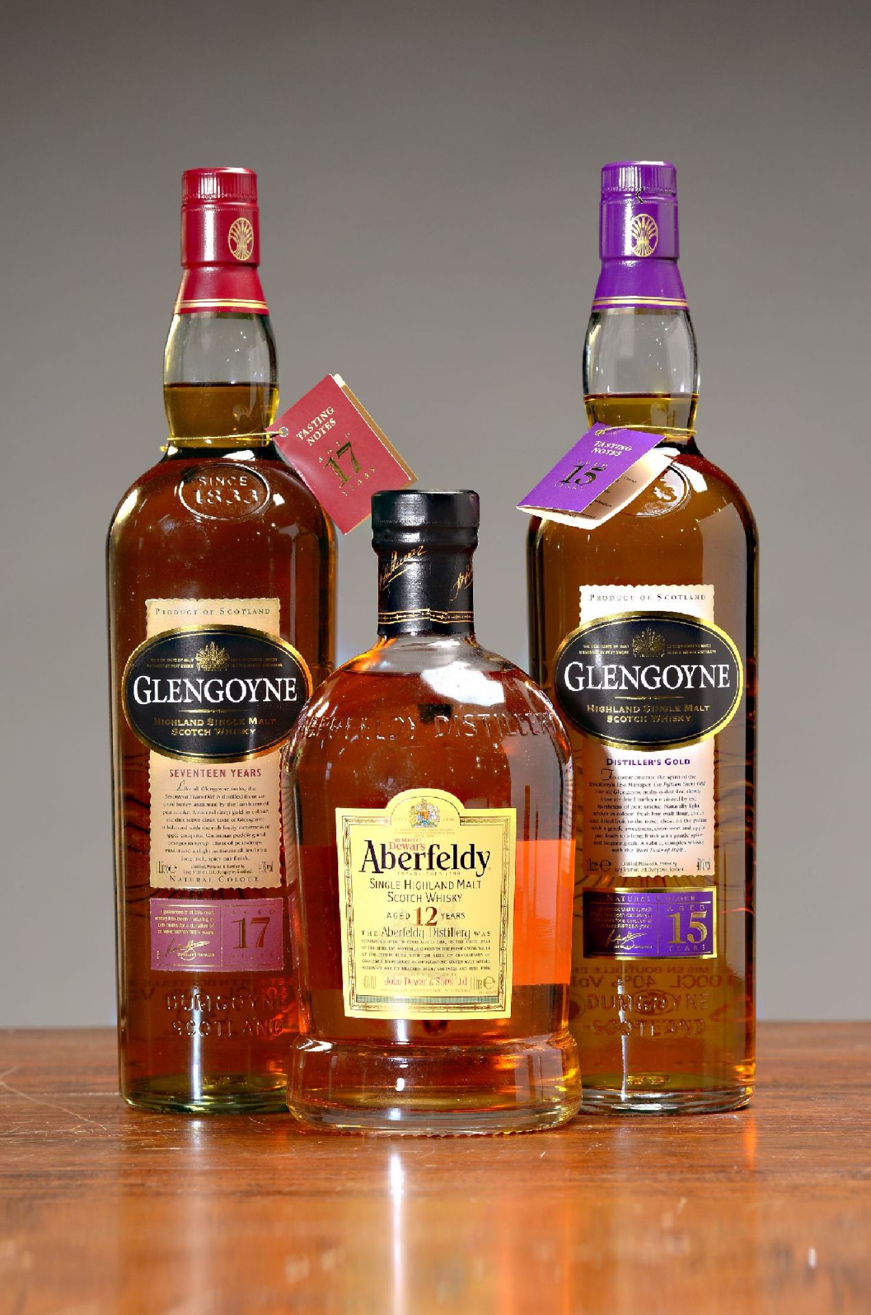 3 Flaschen schottische single malt Whiskys, 1x Distillers