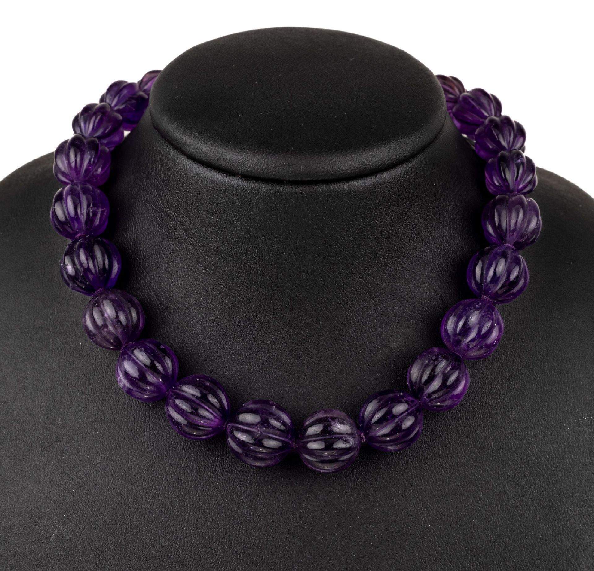 Amethyst-Collier, Amethystkugeln gerieft ca. 13 mm, L.