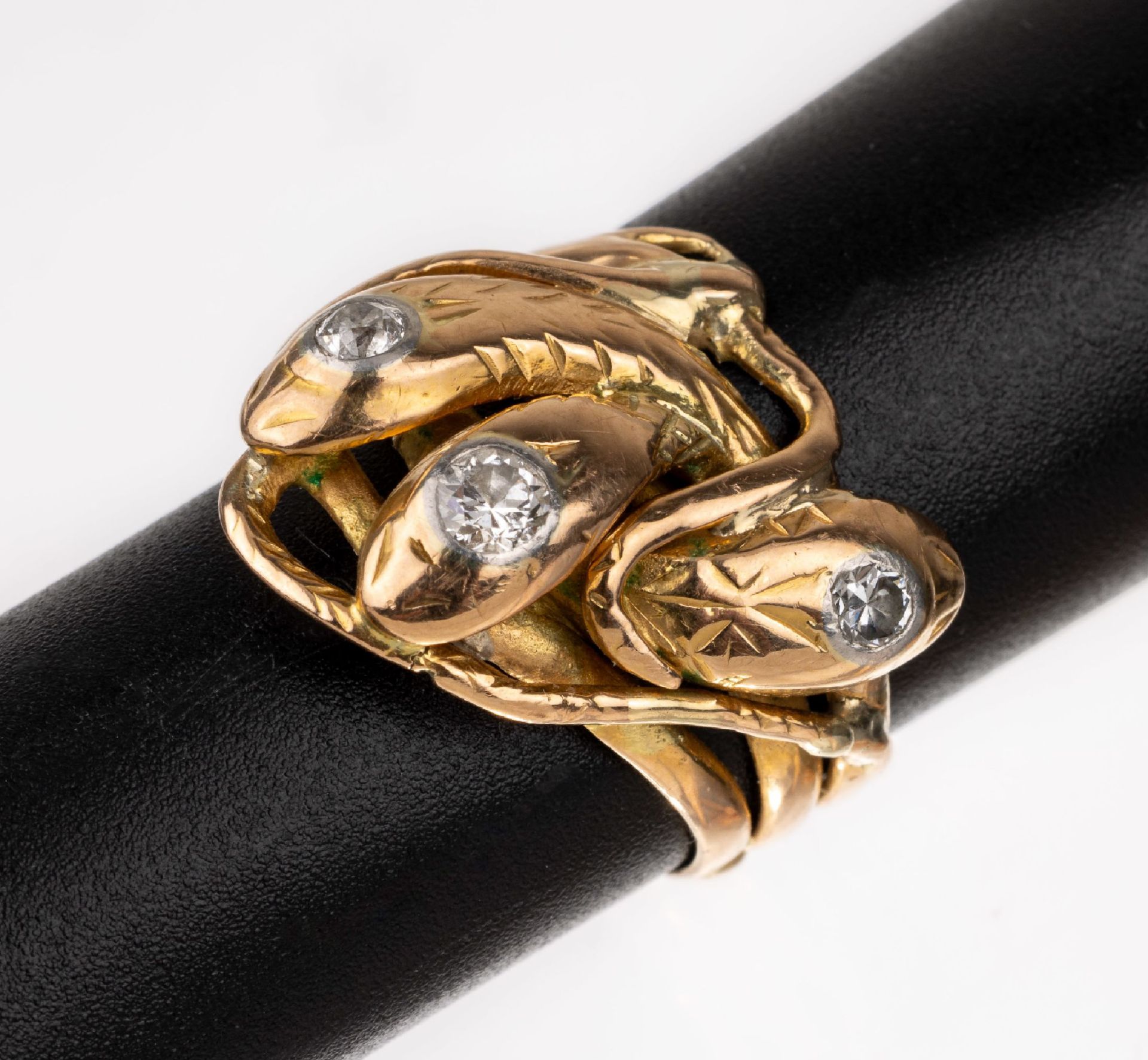 18 kt Gold Diamant-Ring, GG 750/000 gepr., um 1910,