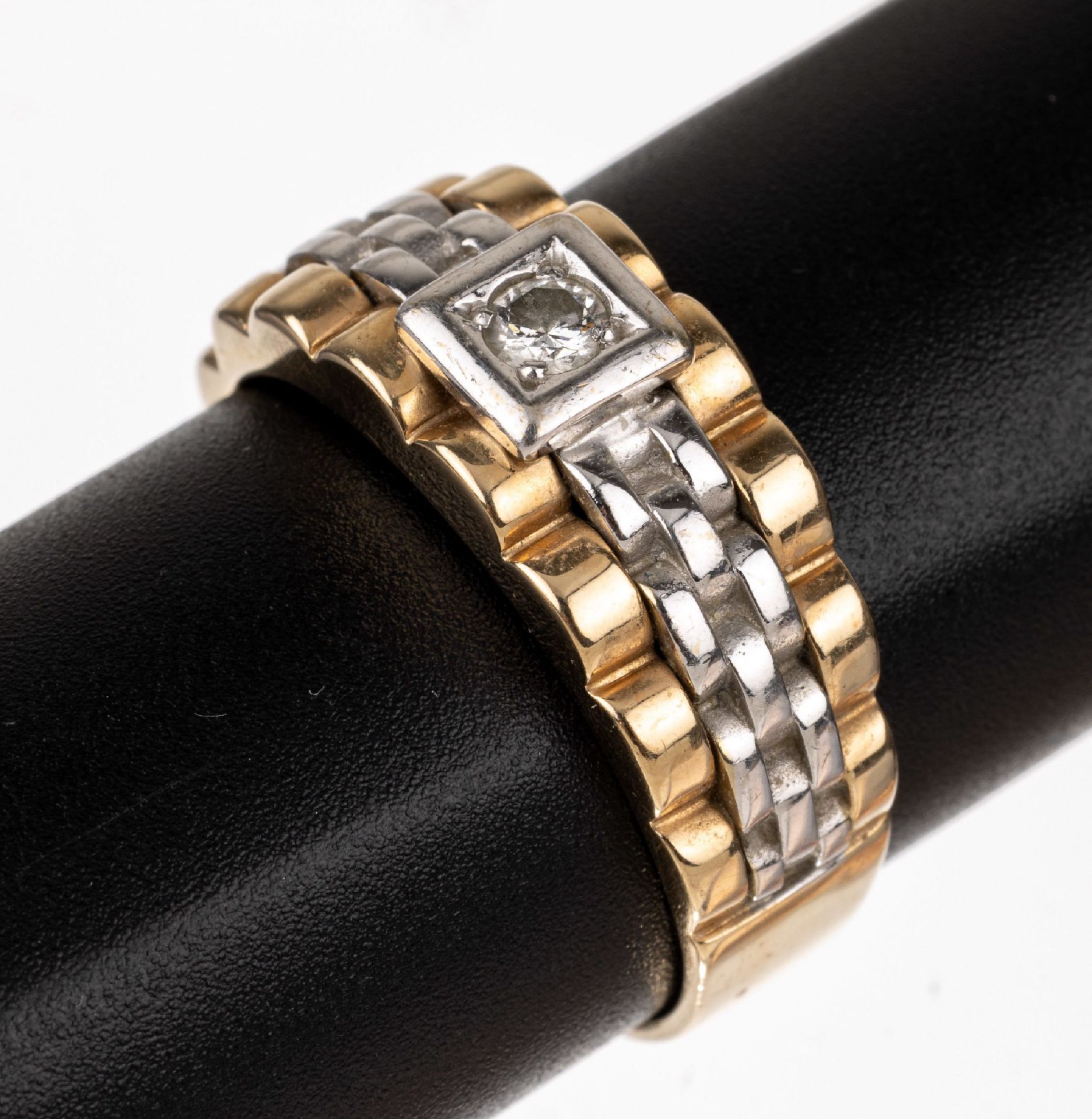14 kt Gold Brillant-Ring,   GG/WG 585/000, inWG gefasster