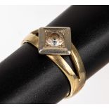 14 kt Gold Ring,   GG/WG 585/000, Ringkopf quadratisch in