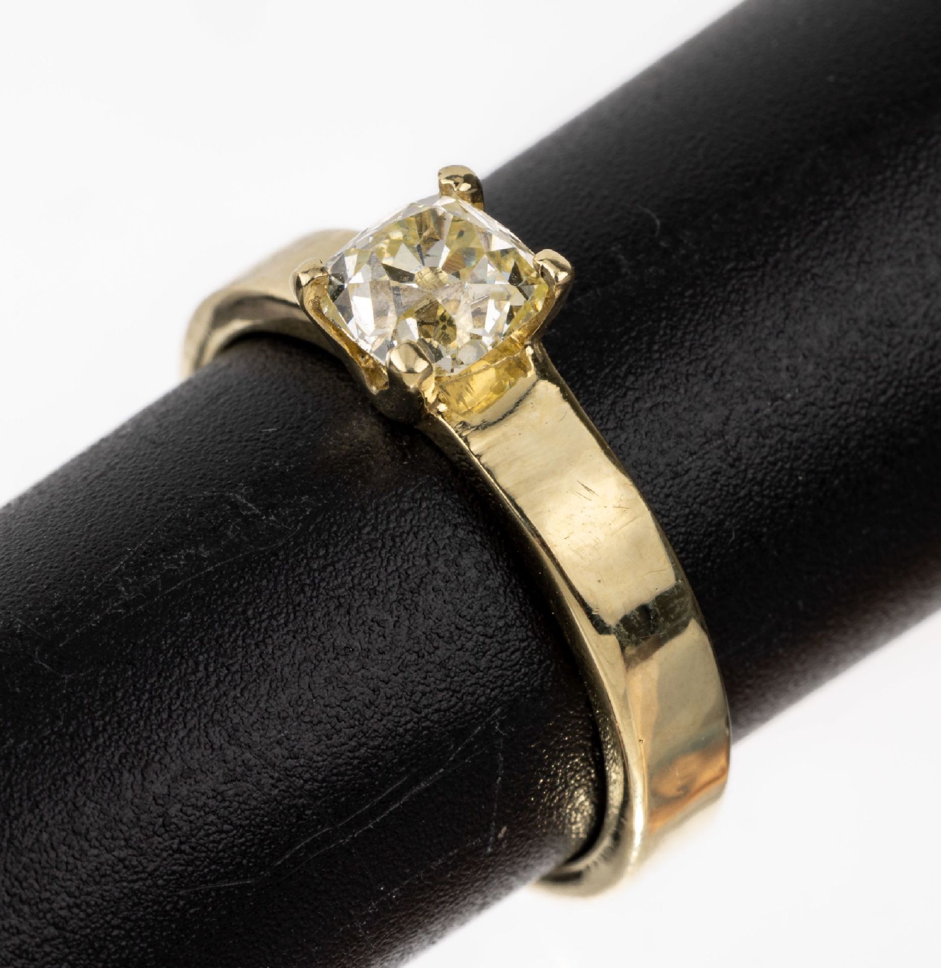 14 kt Gold Diamant-Ring,   GG 585/000, Altschliffdiamant