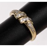 14 kt Gold Diamant-Ring,   GG 585/000, 8 Diamantcarrees