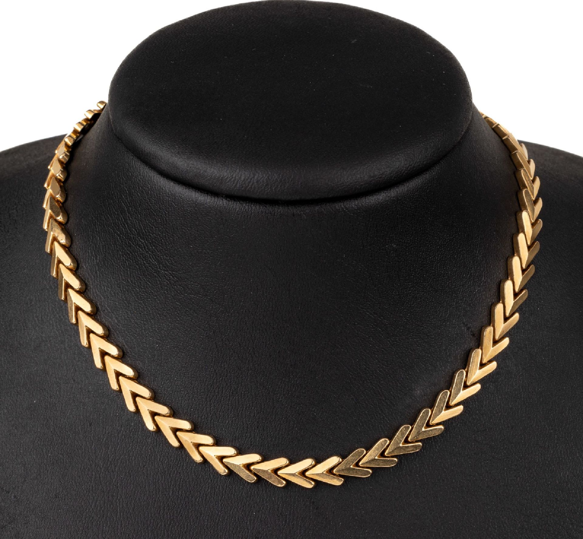 18 kt Gold Collier,   GG 750/000, V-förm. Glieder, L. ca.