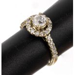 14 kt Gold Diamant-Ring,   GG 585/000, mittigerhaben