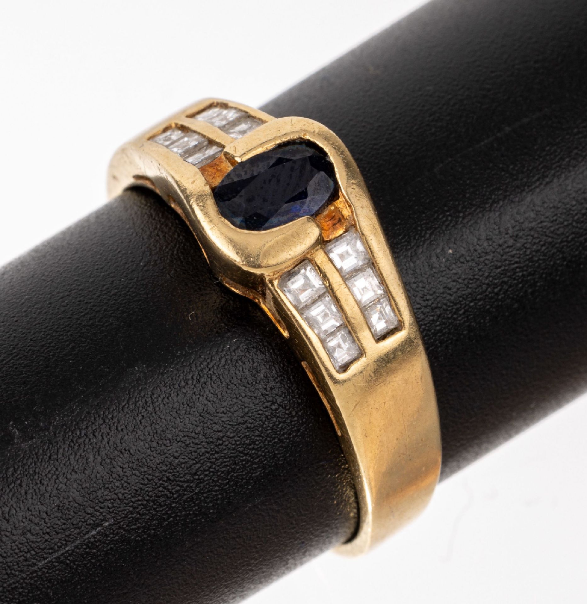 18 kt Gold Saphir-Brillant-Ring,   GG 750/000, 12