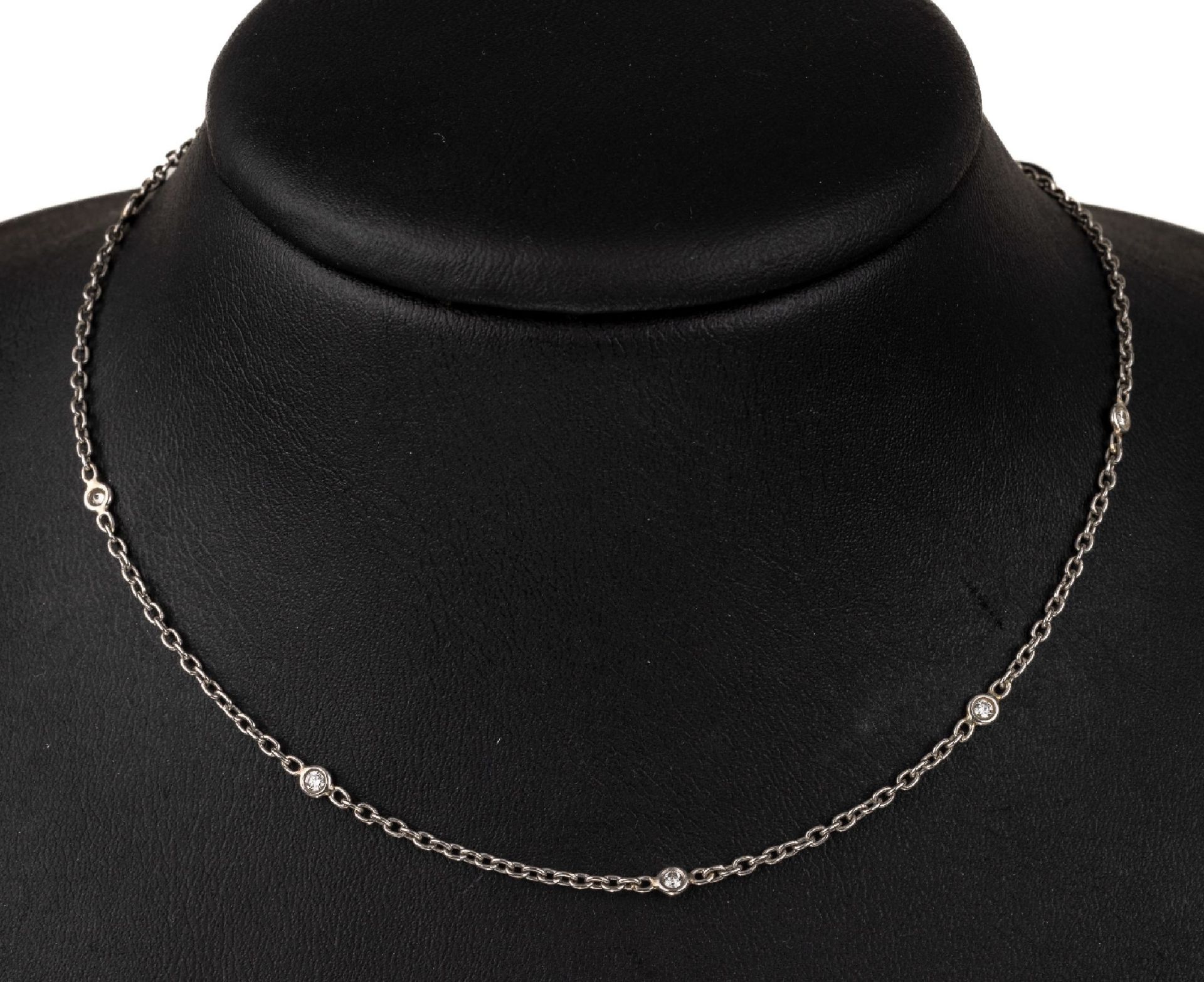 Platin Brillant-Collier, PT 950/000, 6 Brillanten zus.