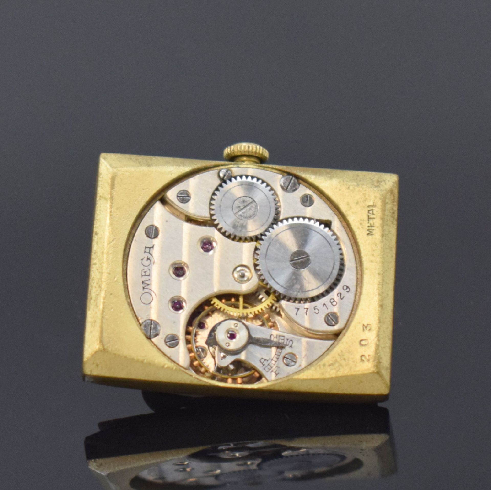 OMEGA große, rechteckige Armbanduhr in GG 585/000, - Bild 7 aus 7