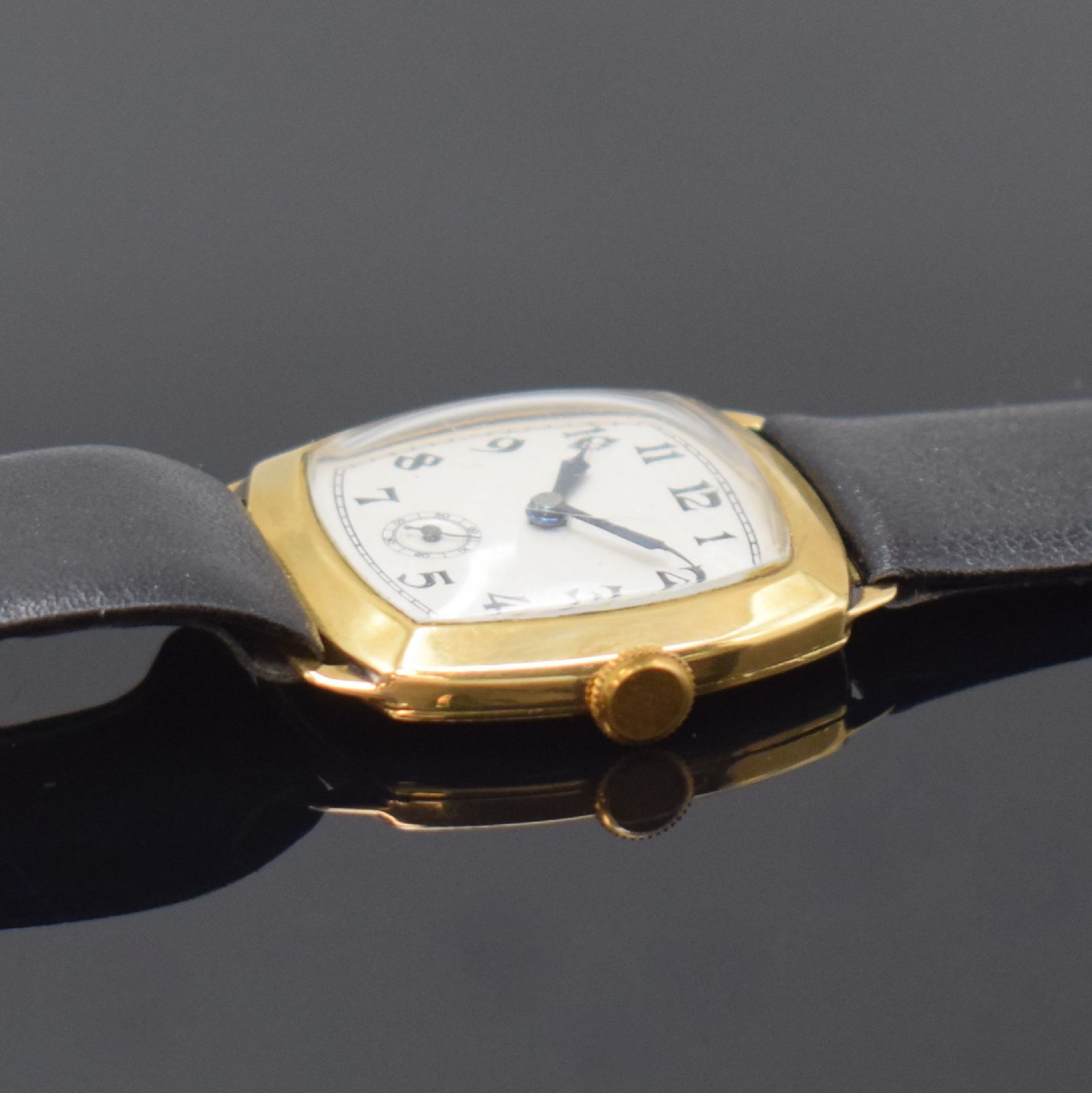 Frühe Armbanduhr in 18k Gold,  Schweiz / England um 1925, - Bild 3 aus 6